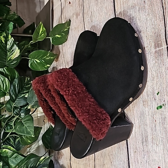 UGG Shoes - UGG Adele Black Studded Clogs Heels Mules Black Shoes 9